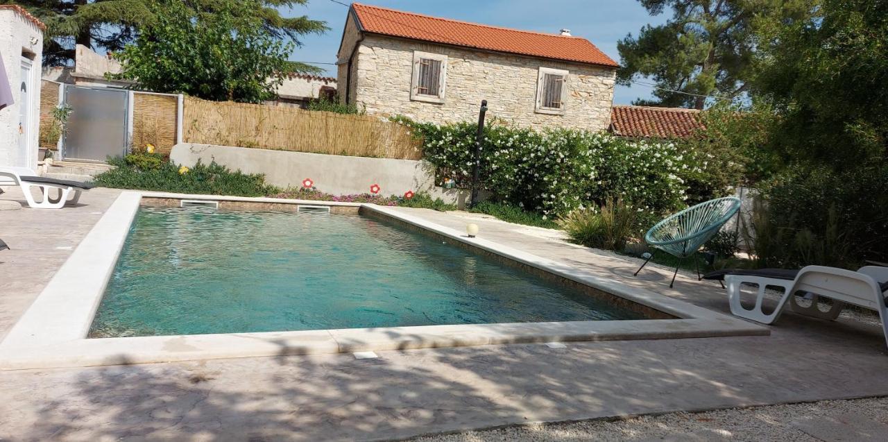 Eti And Mia Holiday Apartments Muntić Kültér fotó