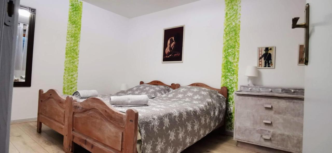 Eti And Mia Holiday Apartments Muntić Kültér fotó