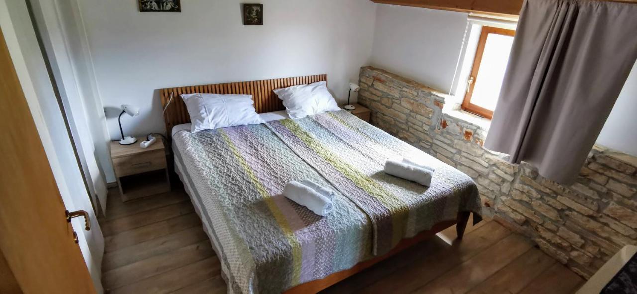 Eti And Mia Holiday Apartments Muntić Kültér fotó
